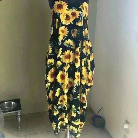 zanzea black and sunflower thin strap buddle dress size xxl - Picture 3 of 10
